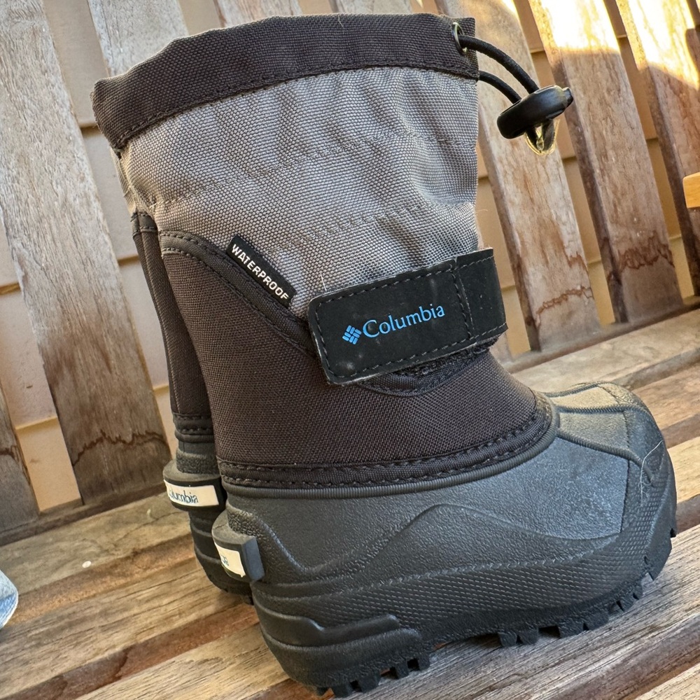 Columbia Toddler/Baby Snow Boots- size 5